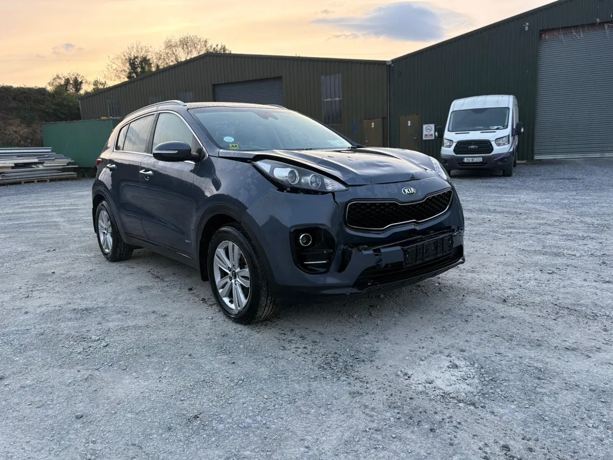 2018 Kia sportage 1.7  diesel - Image 2