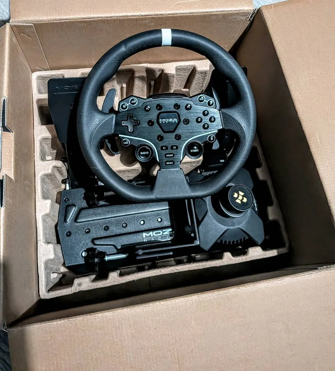 Moza R3 Sim Racing (PC) - used twice - Image 3