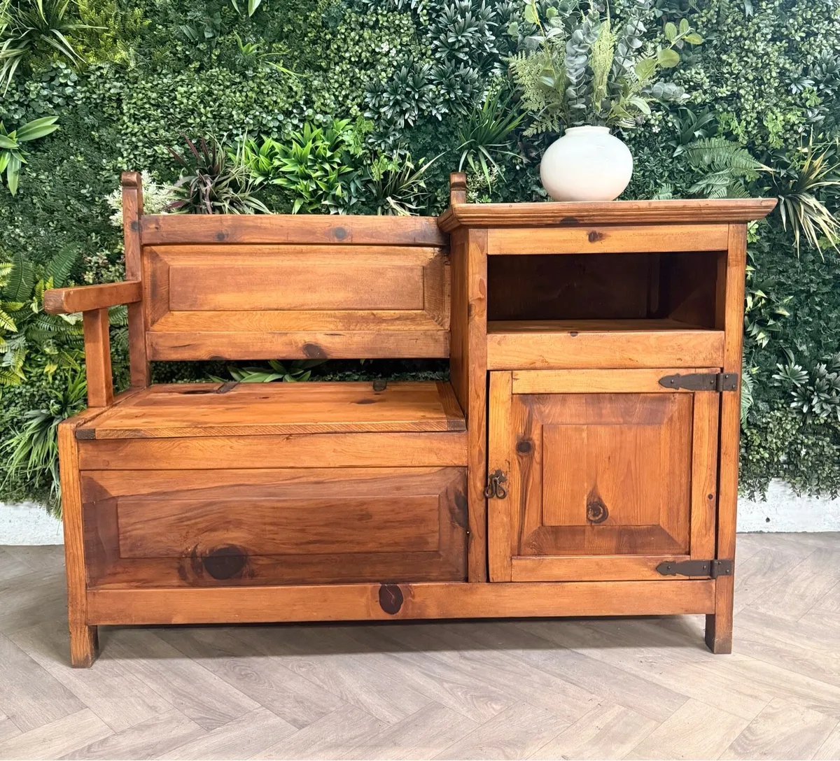 Monk’s bench - Image 3