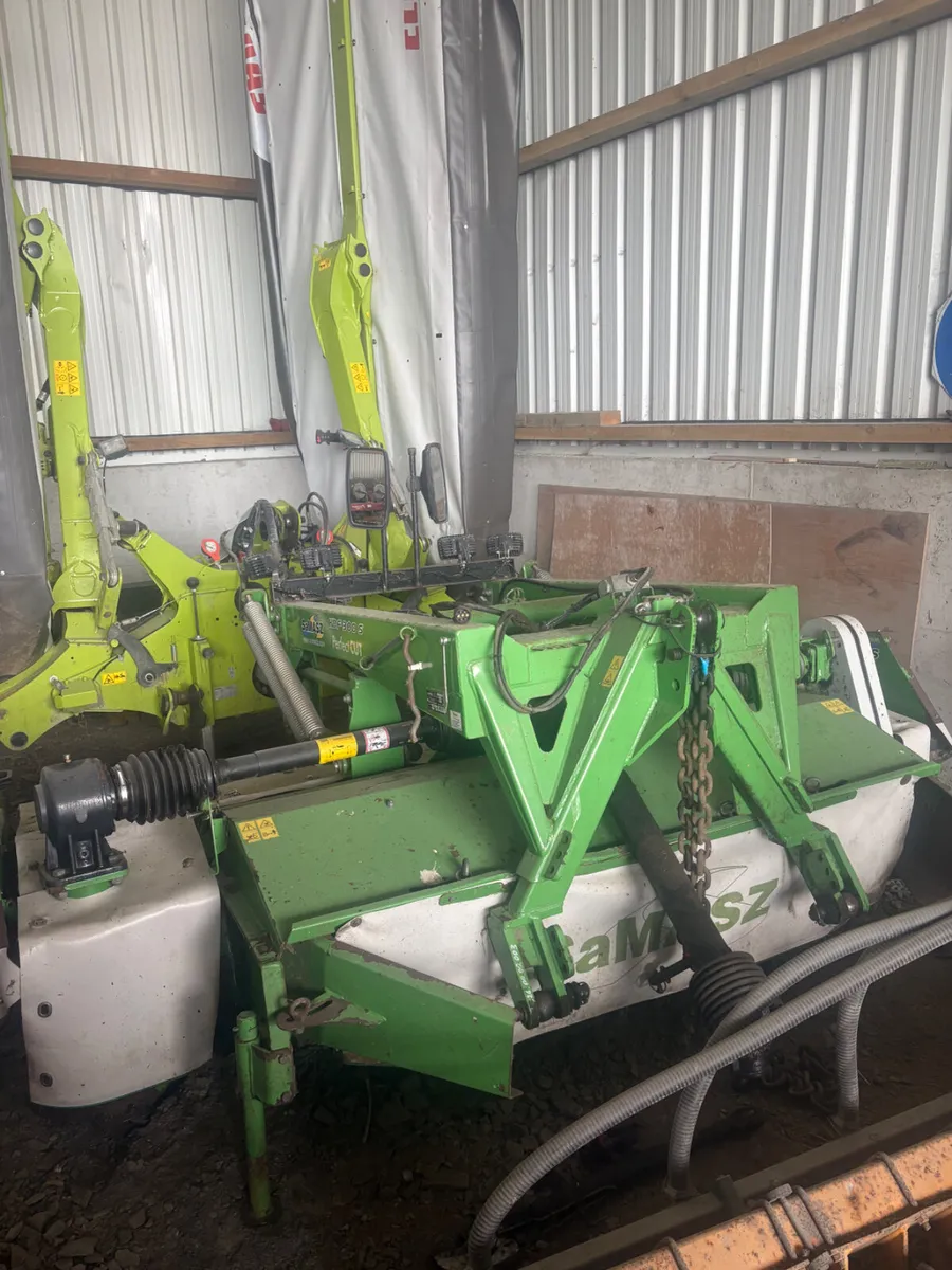 Claas 9200 butterfly mowers - Image 2