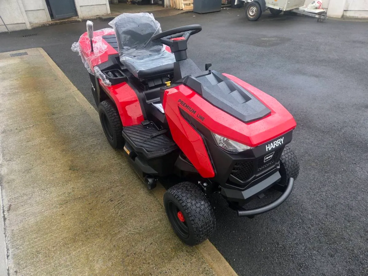 New Harry hydro lawnmower for sale - Image 2