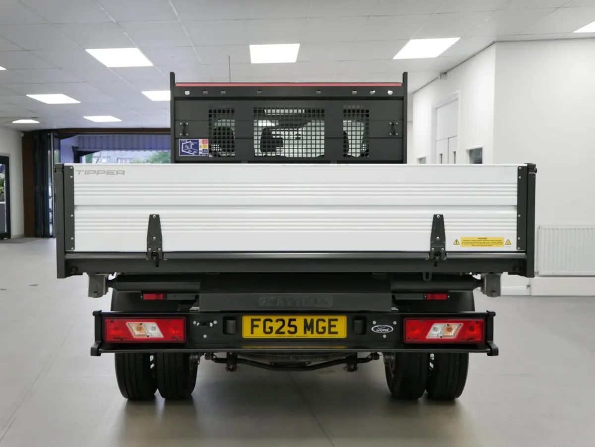 2025 Ford Transit Tipper Van - Image 4