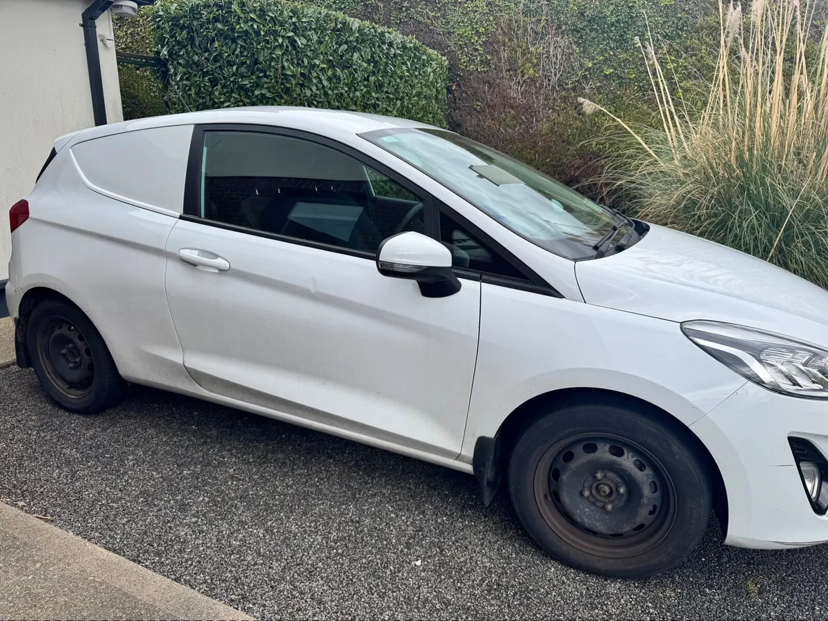 Ford Fiesta 2020 - Image 4
