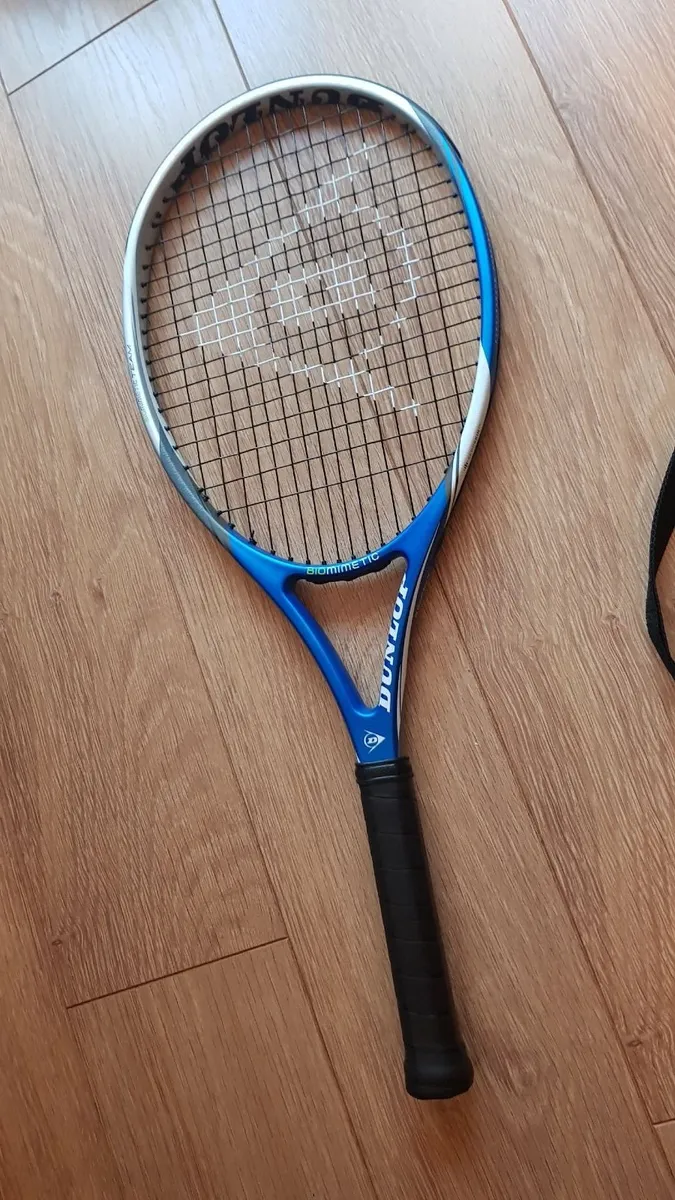 Tennis racket DUNLOP brand new - Image 1