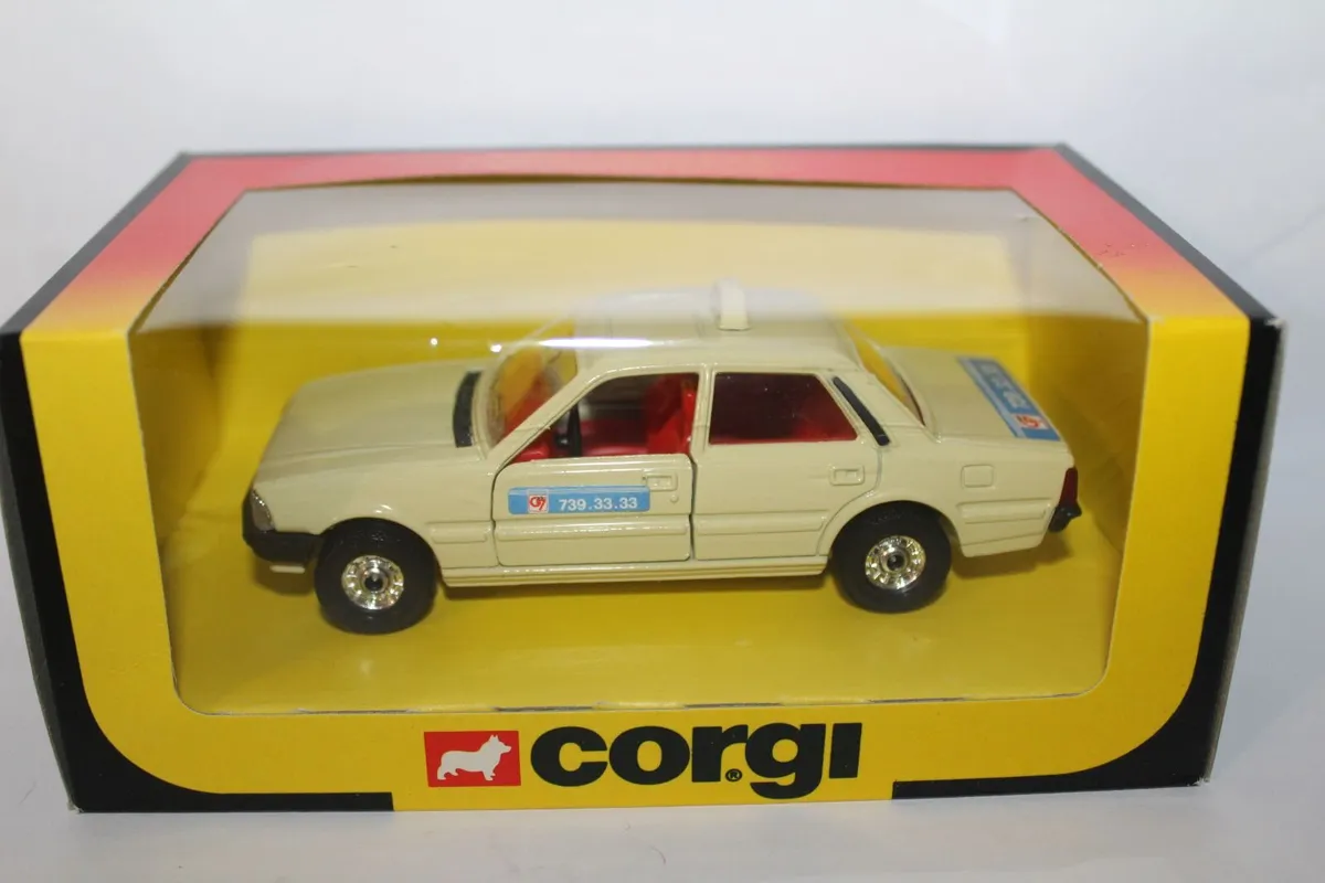 Corgi - Peugeot 505 - Taxi - Original - Boxed - Image 1