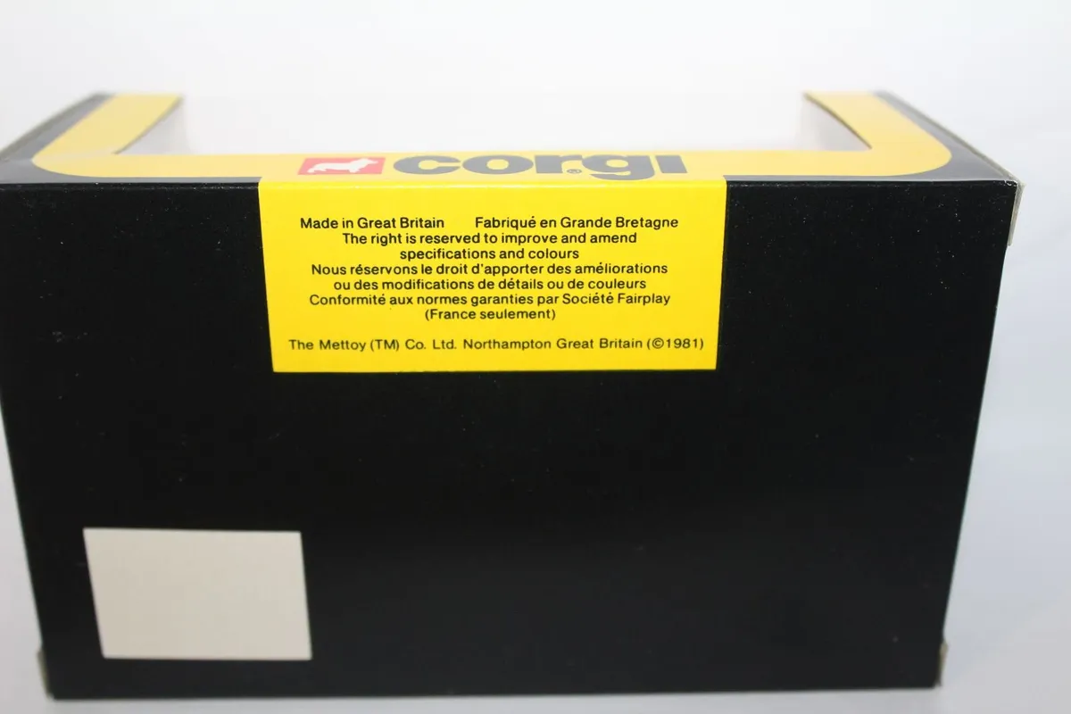 Corgi - Peugeot 505 - Taxi - Original - Boxed - Image 3
