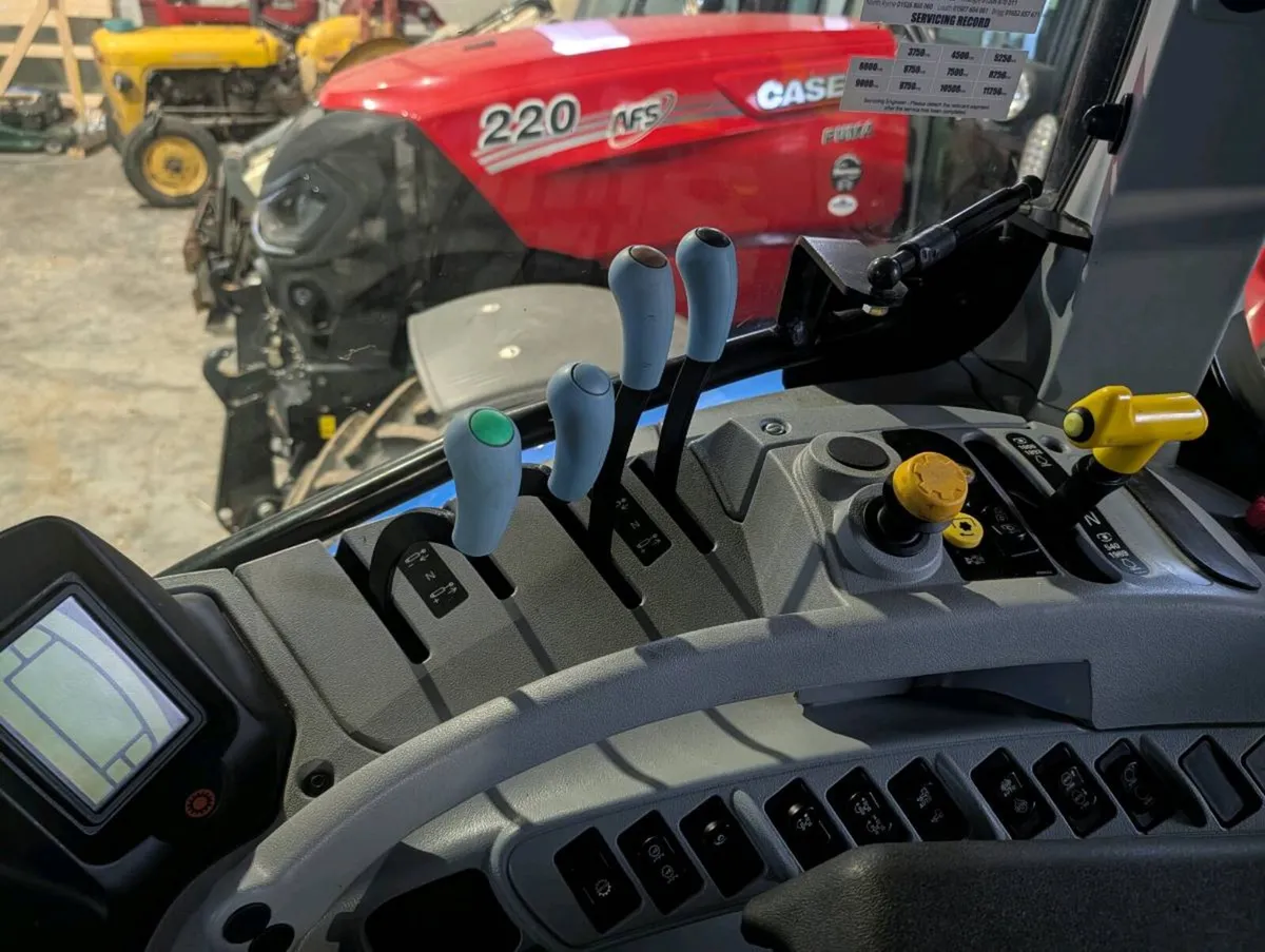 New holland T7.210 - Image 4