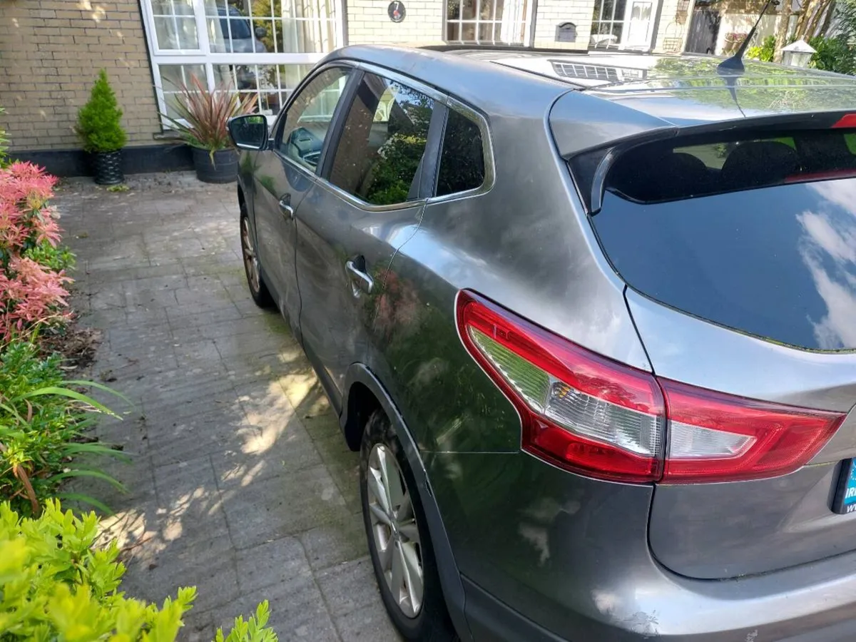 2014 Qashqai - Image 2