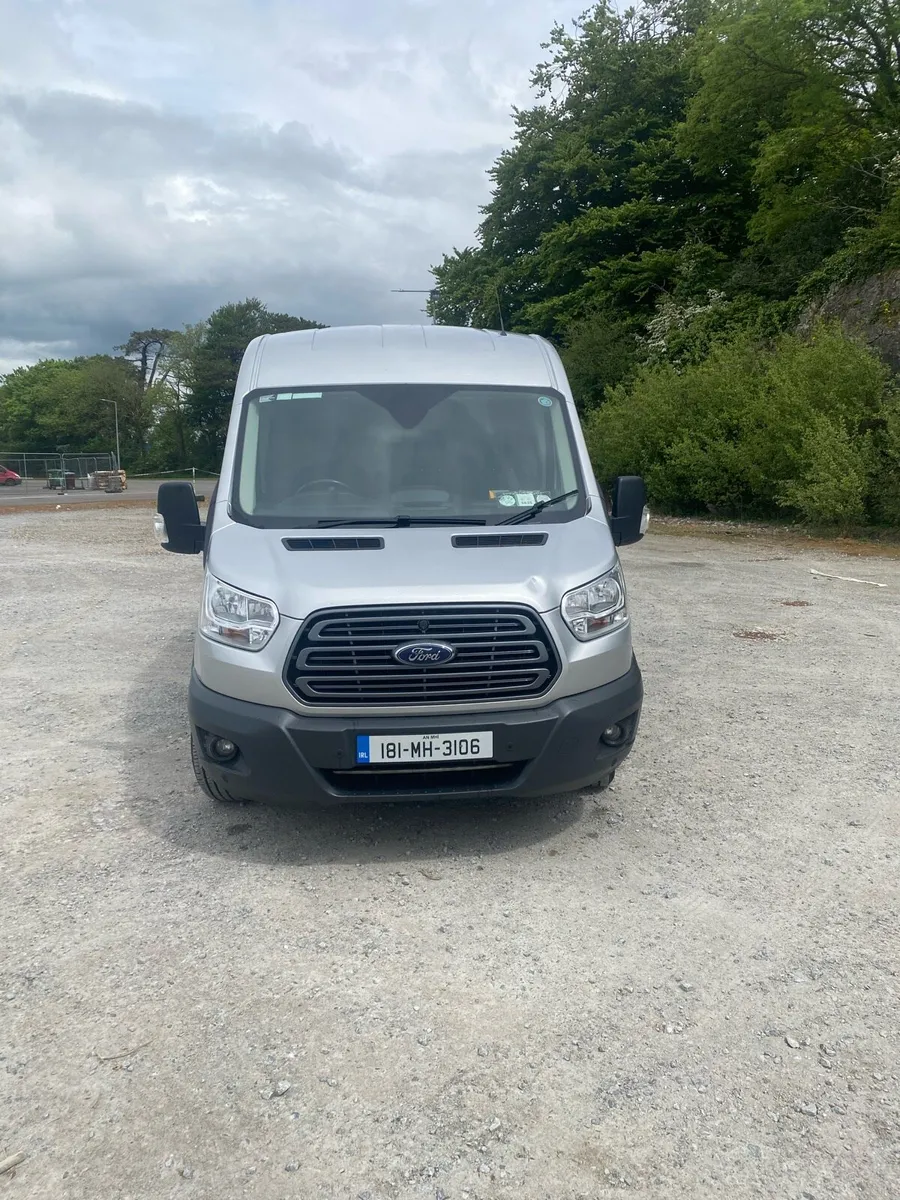 2018 ford transit trend - Image 2