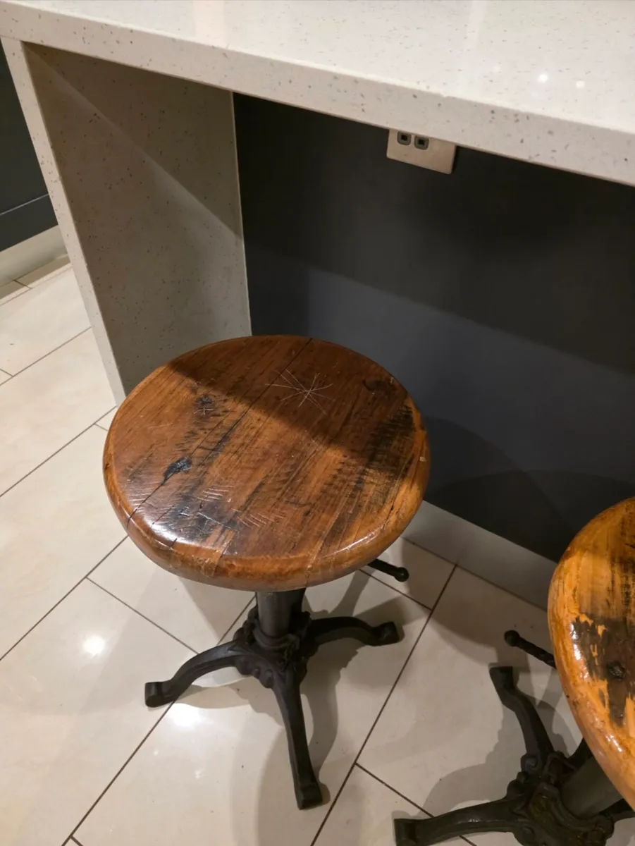 Bar stools - Image 4