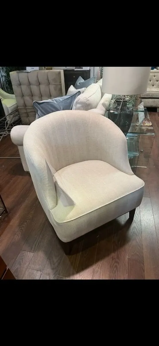armchair - Image 2