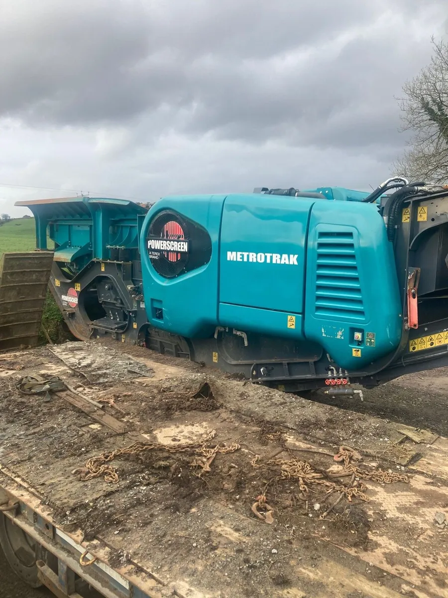 2020 Terex metro track - Image 2