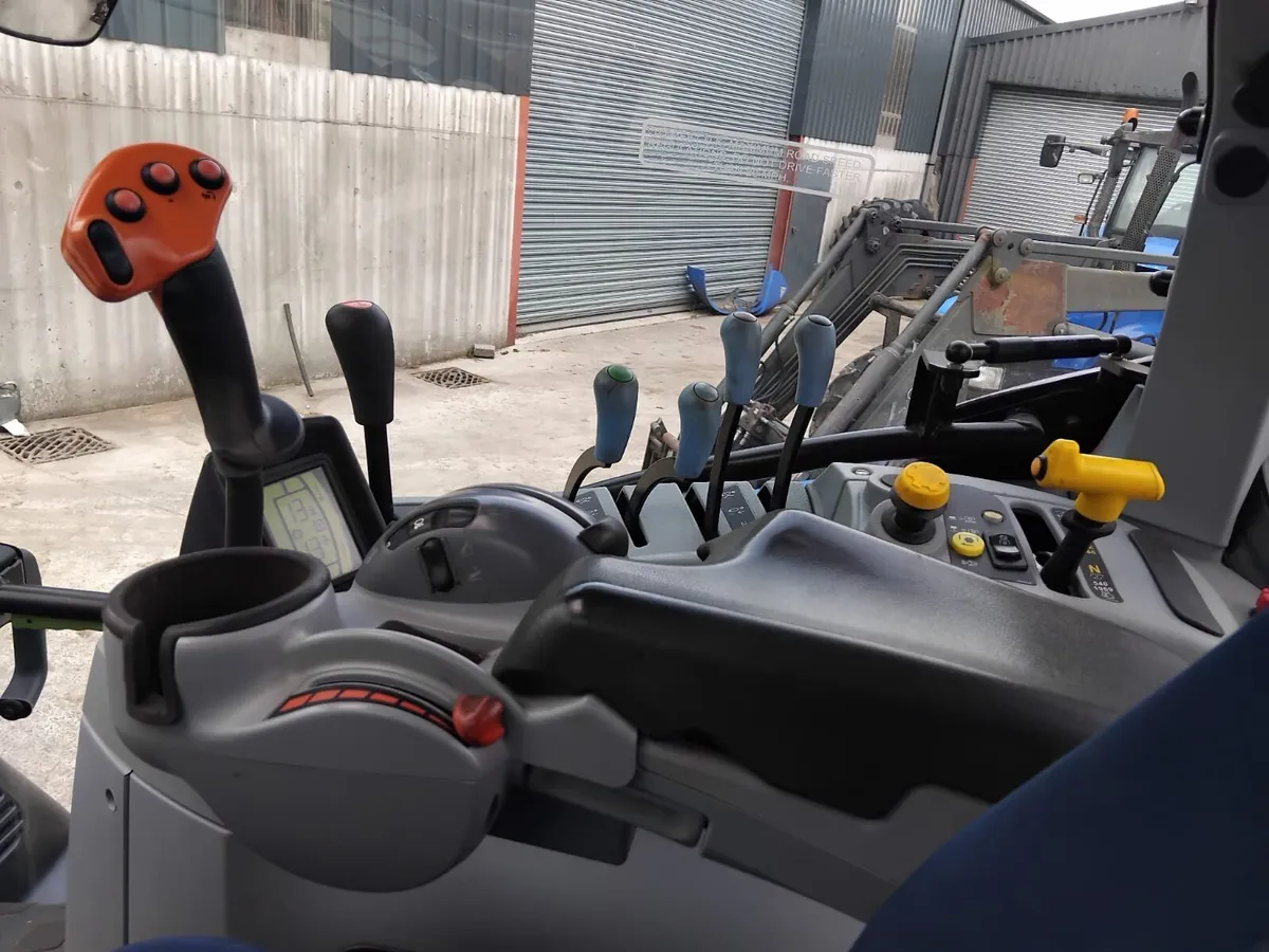 New Holland T6.180 - Image 4
