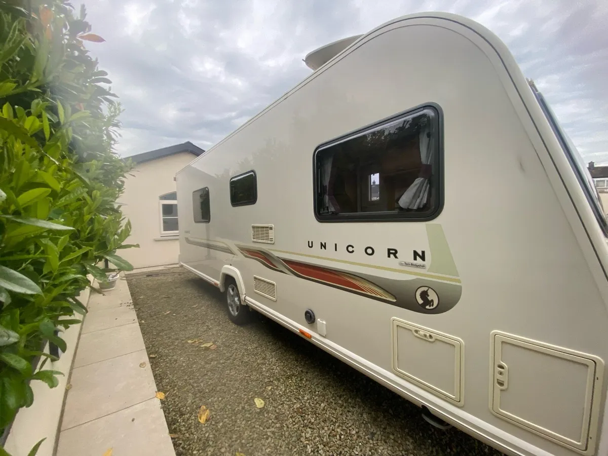 Caravan - Image 3