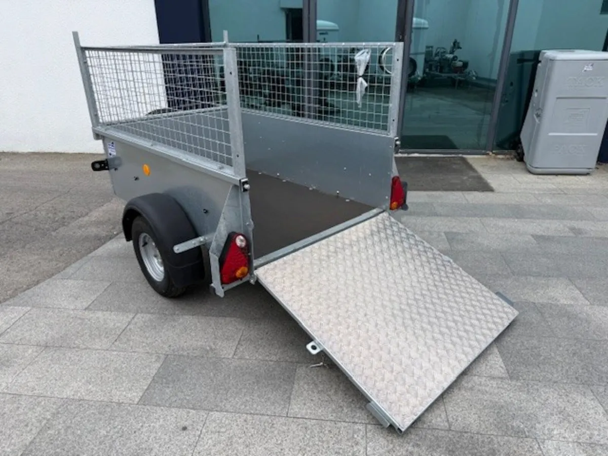 T832926  P5e 5' x 3'3'' Ifor Williams 500kg xxx - Image 3