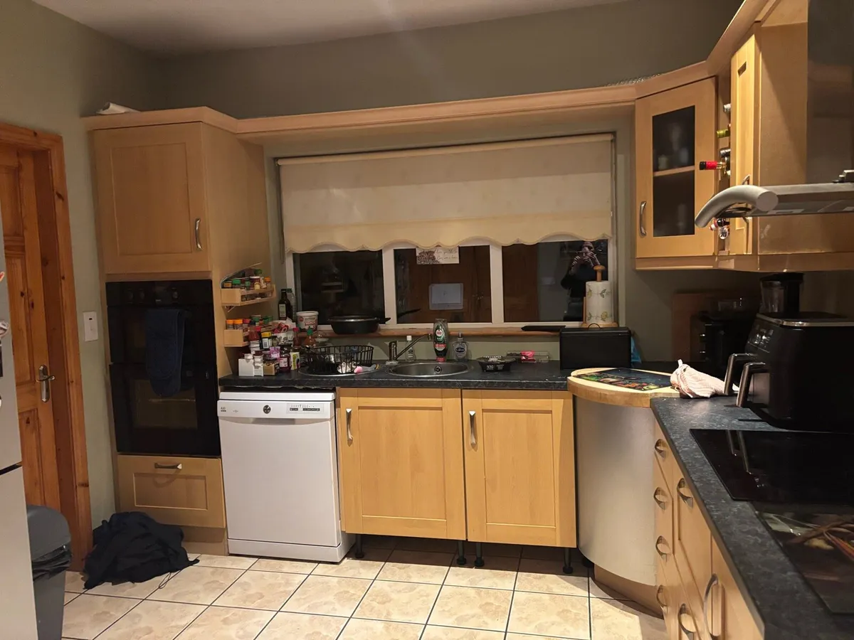 Kitchen - Image 2