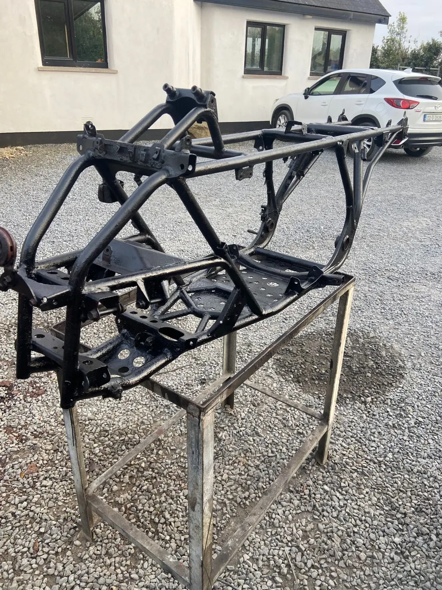 POLARIS 6x6 Parts and  HONDA 350 frame ! - Image 2