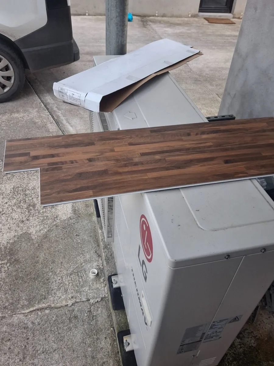 SPC Flooring 15m² - Image 3