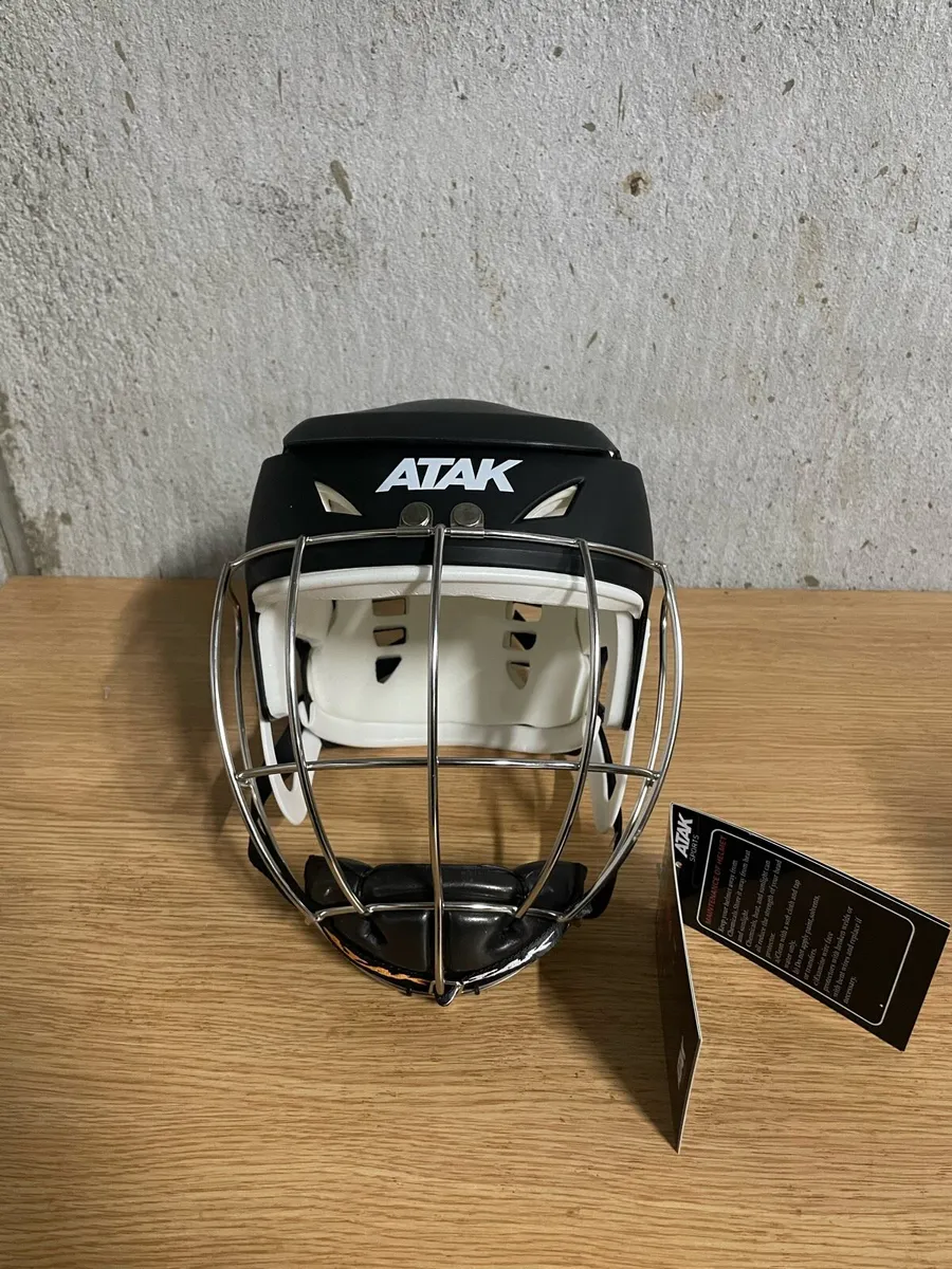 Atak XS kids black helmet - Image 1