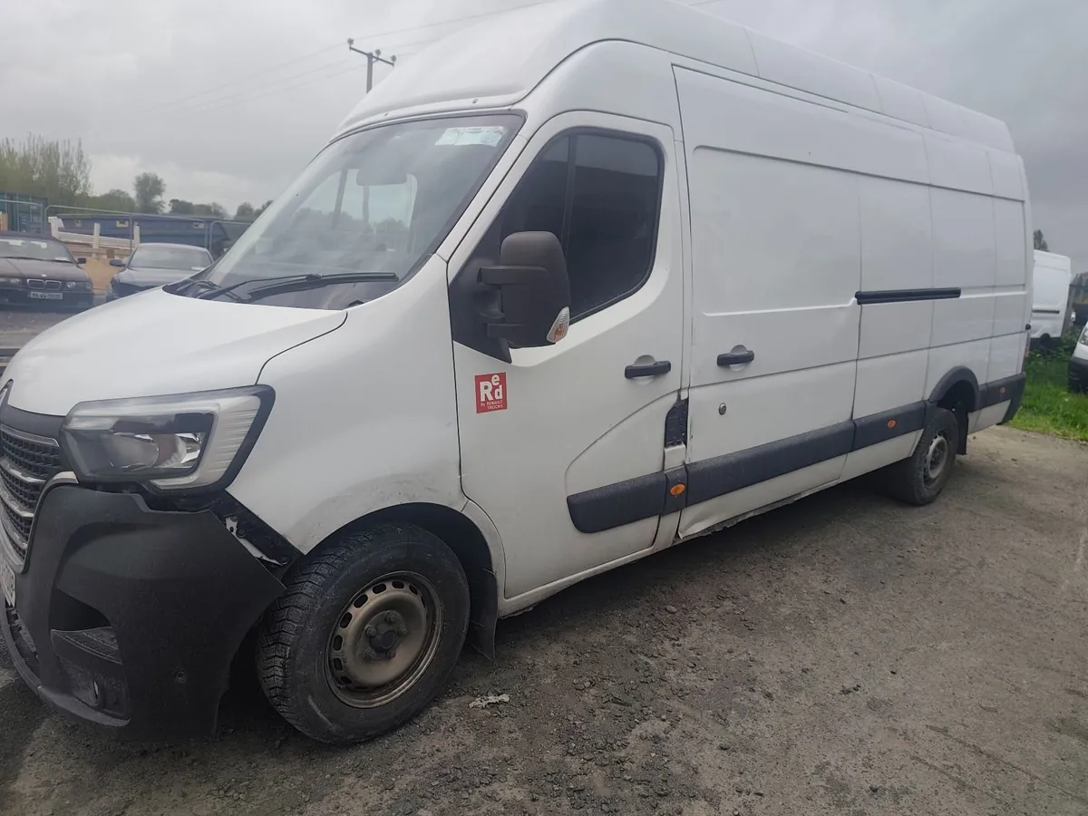 2023 renault master - Image 1