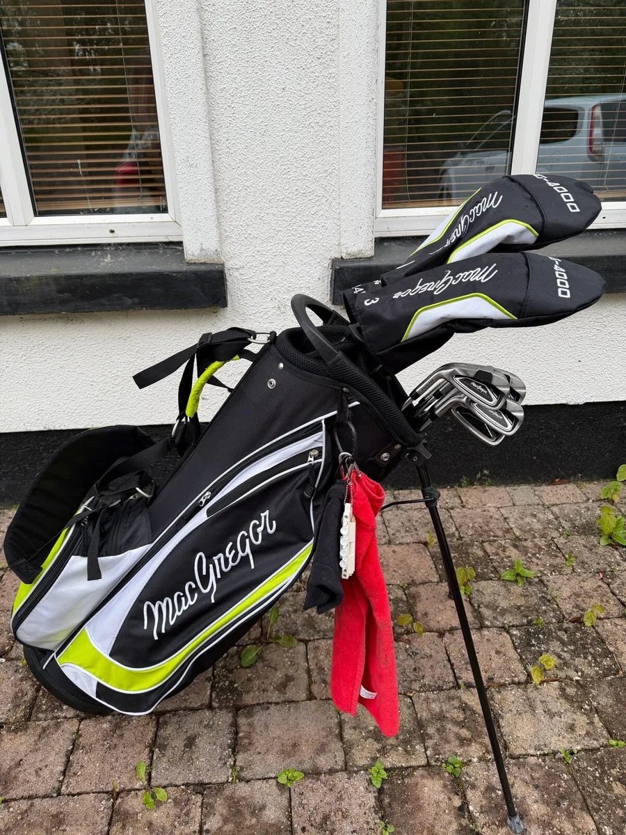 MacGregor CG4000 Golf Clubs Left Handed - Image 1