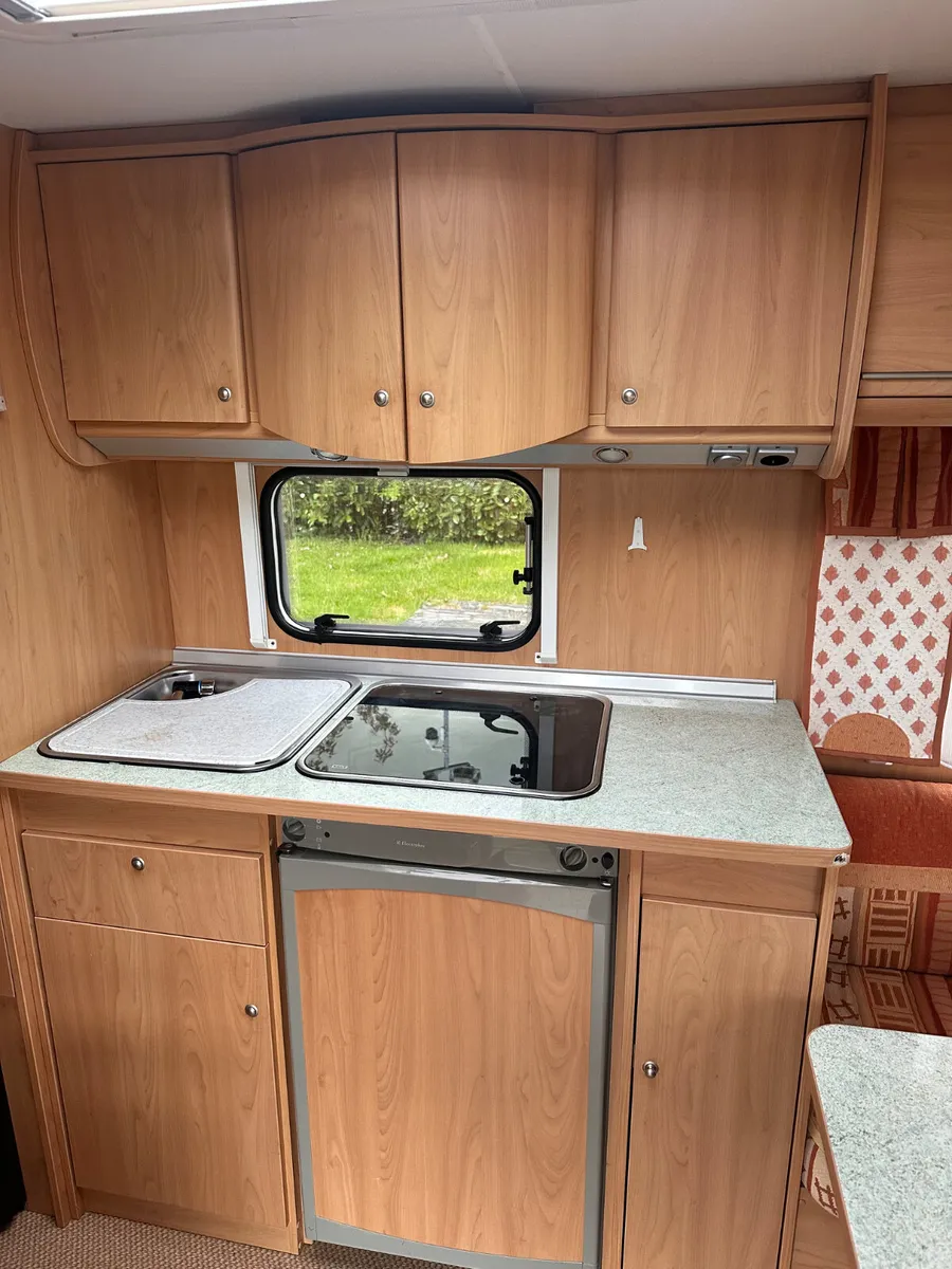 ✨BUIRSTNER VENTANNA 5-6 BERTH✨ - Image 4