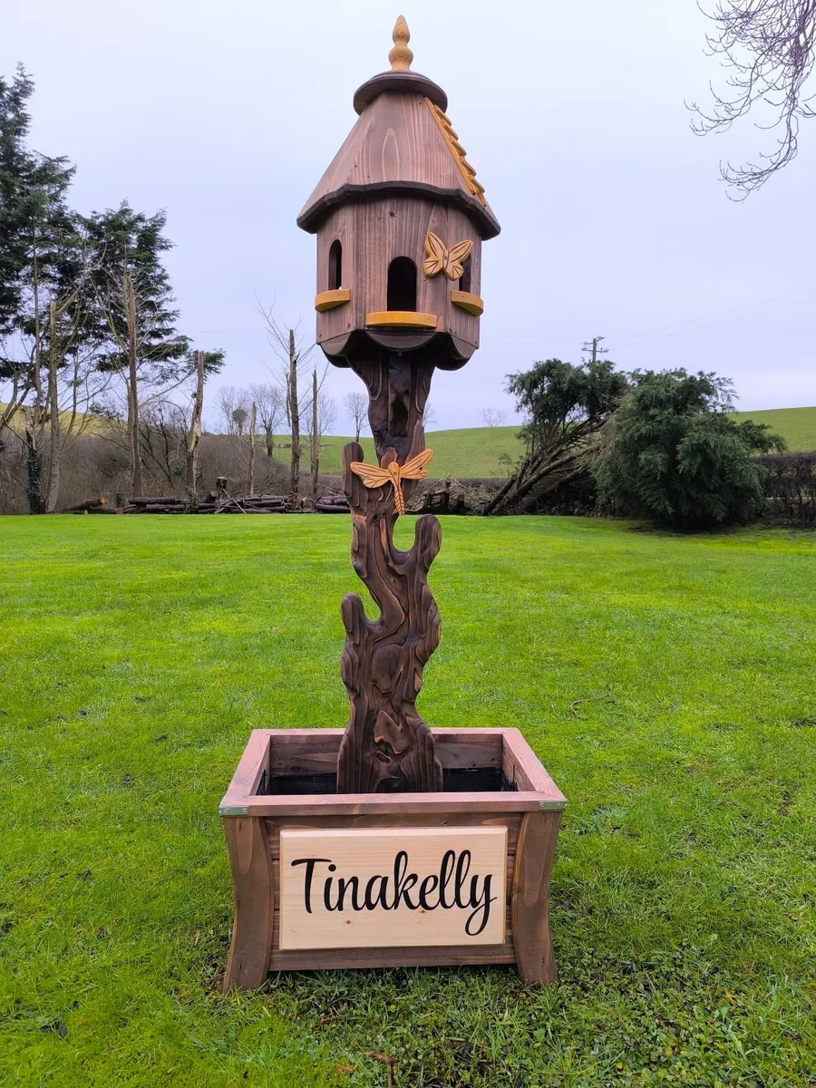 Personalised bird feeder with planter - Image 2