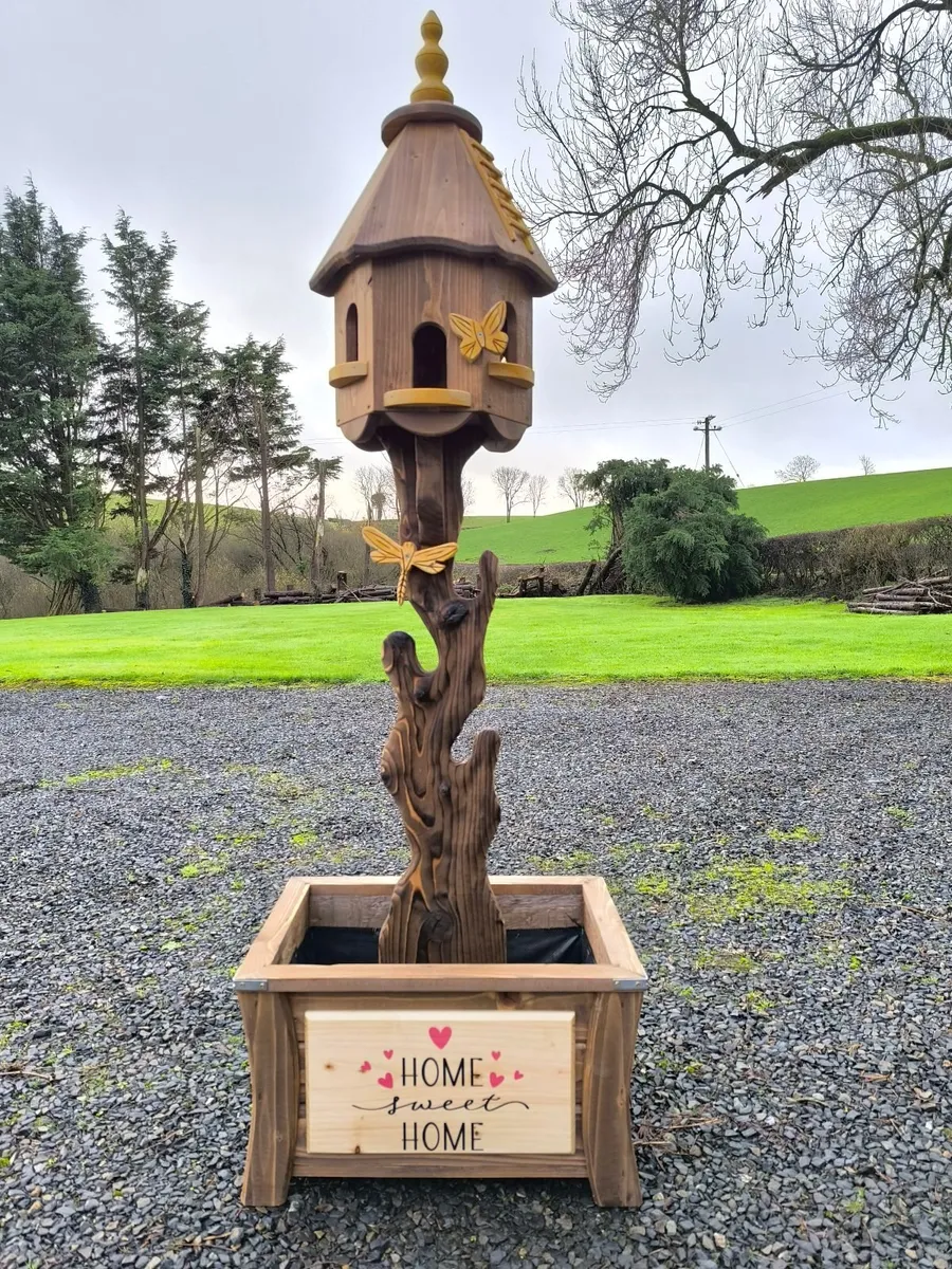 Personalised bird feeder with planter - Image 3