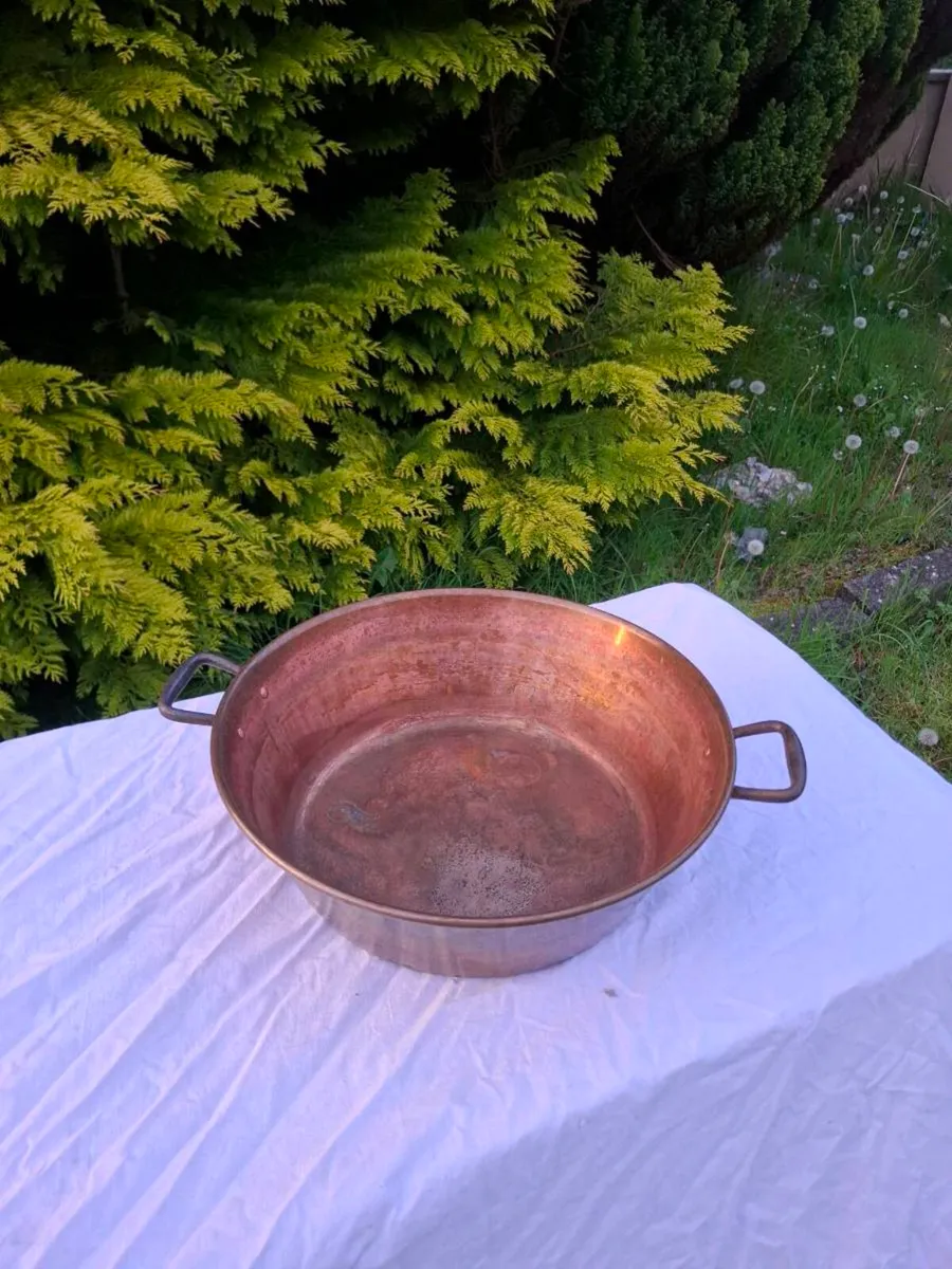 Copper jam pot 37cm possible to post - Image 2