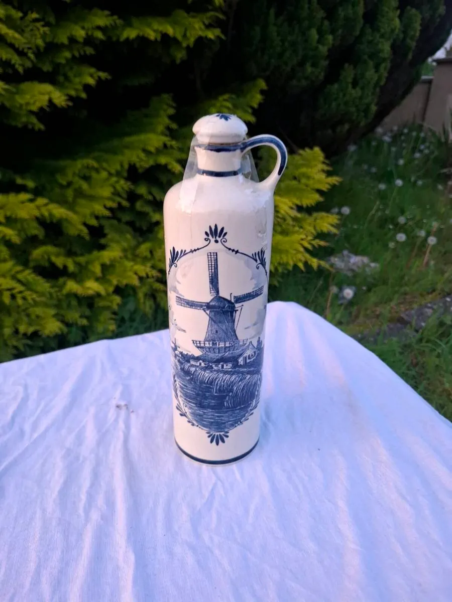 Blue and white delft style bottle postage possible - Image 1