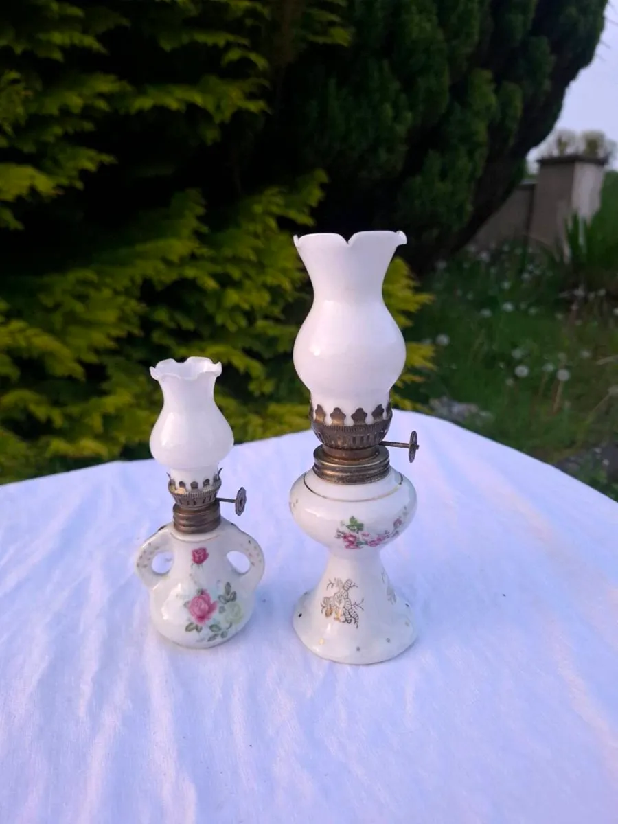 Duo miniatures oil lamp postage possible - Image 1