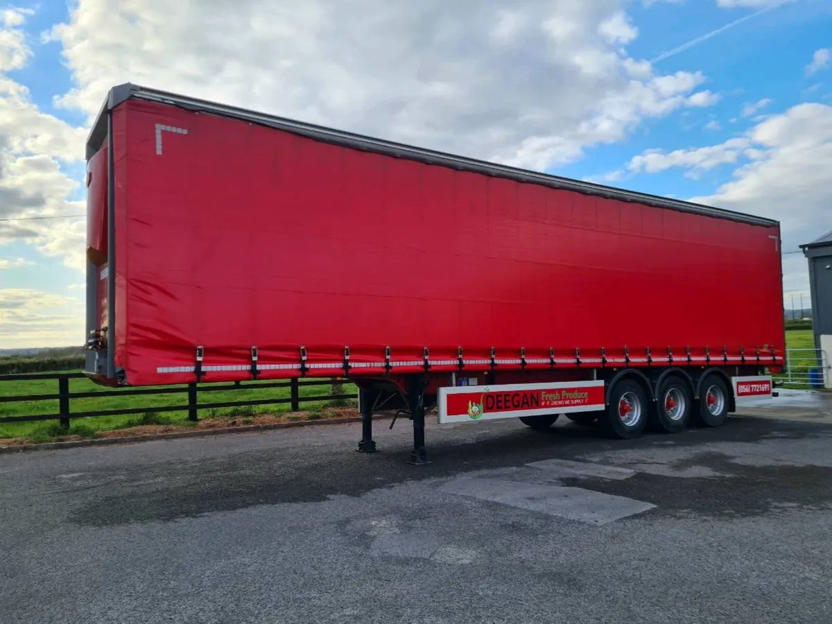 Curtainsider trailer - Image 1