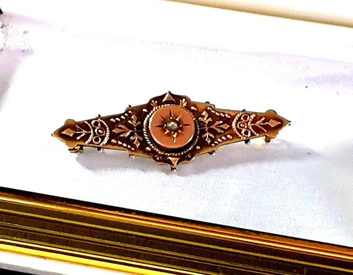 Vintage Hallmarked 9ct Gold Victorian Brooch - Image 2