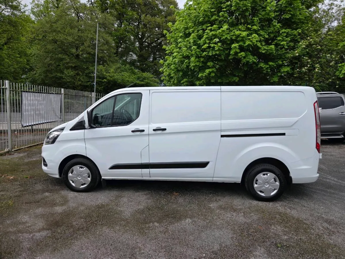 Ford Transit Custom - Image 3