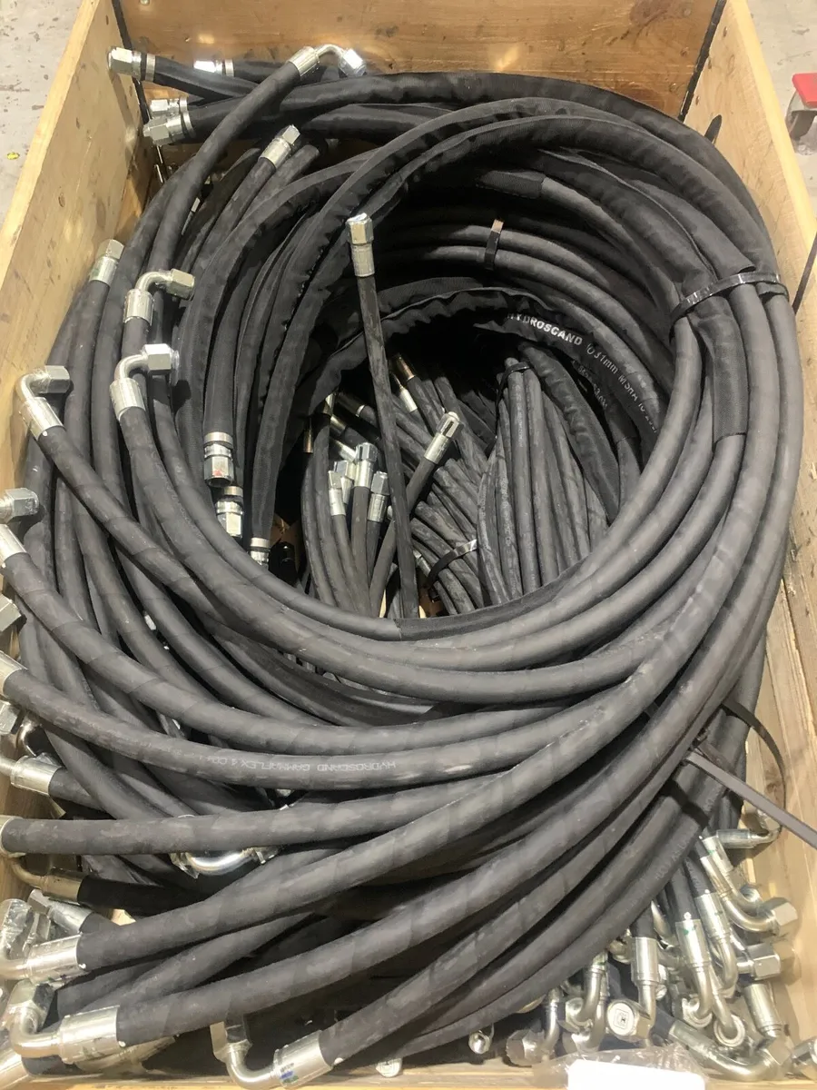 Hydraulic hoses - Image 4