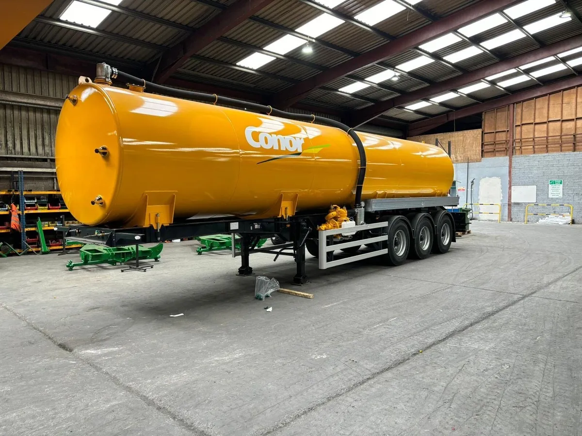 Conor 30,000 litre slurry tanker - Image 1