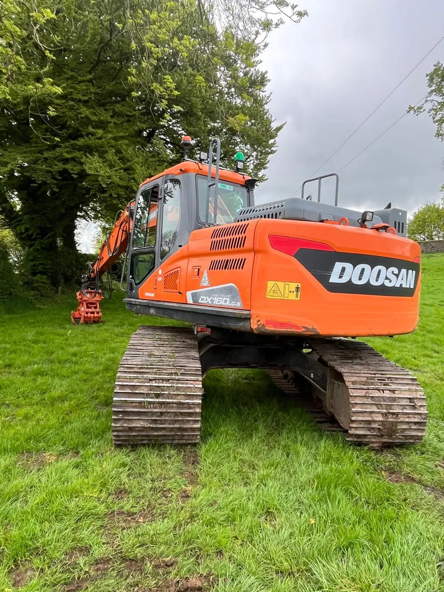 Doosan DX160-5 Hi walker - Image 1