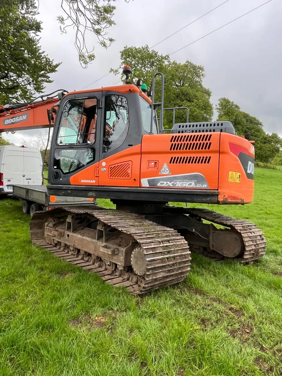 Doosan DX160-5 Hi walker - Image 2