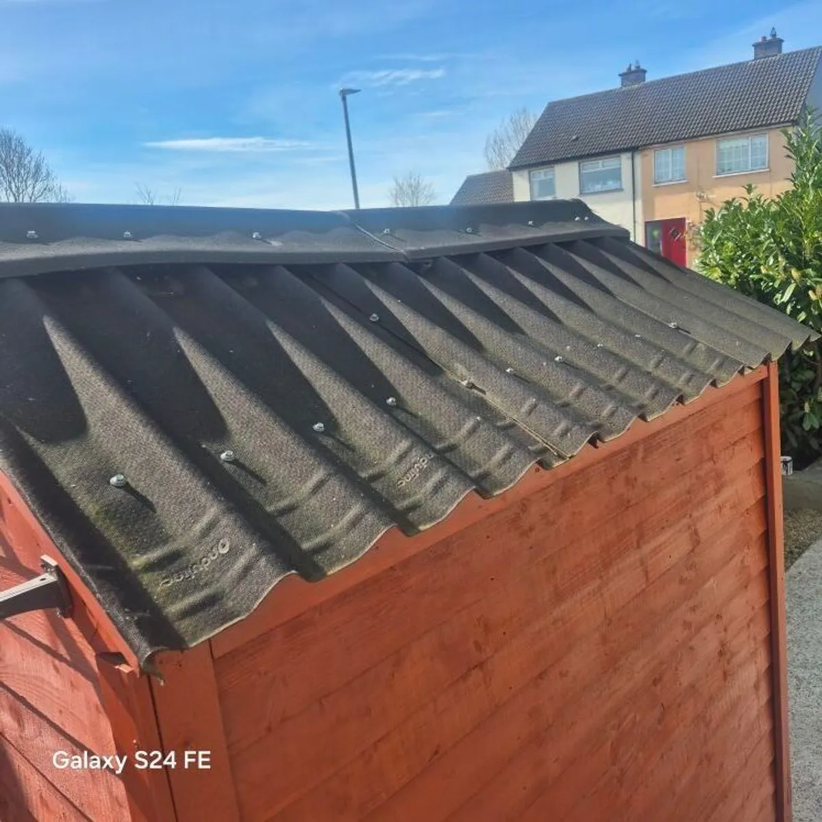 Like new inside .Fantastic shed genuine reason for sale Polystyrene roof fitted - Image 4