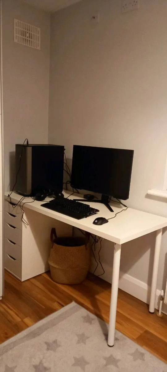 School/Office desk - Image 2