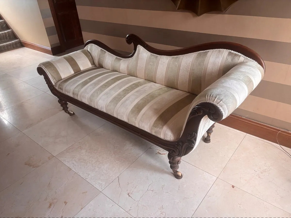 Chaise Longue - Image 1