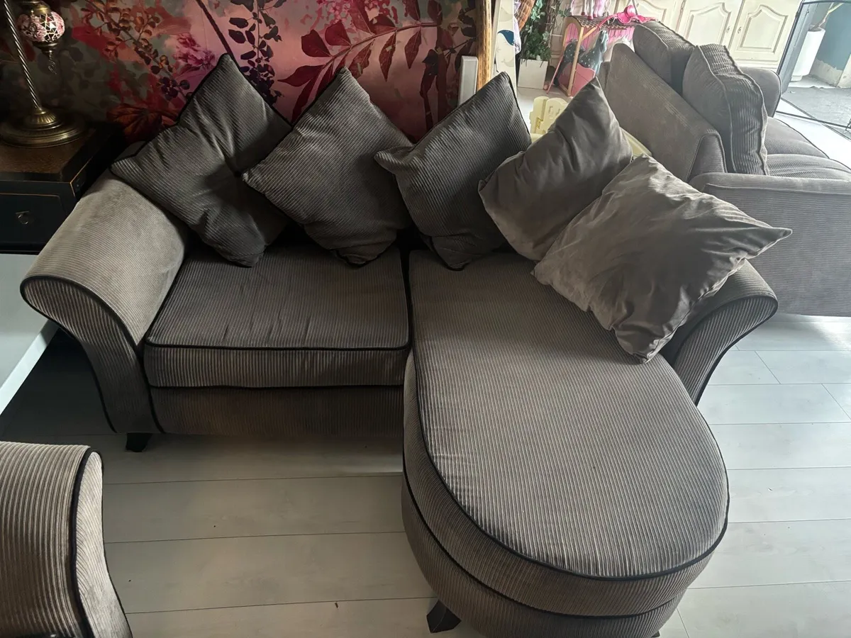 Grey chaise sofa - Image 1