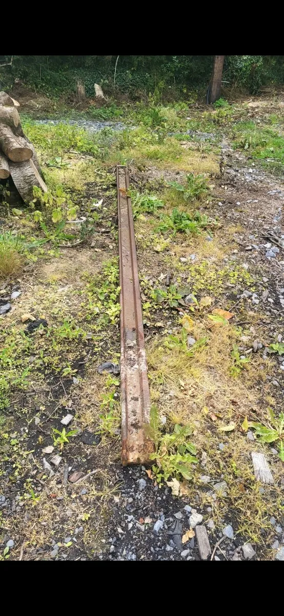 Steel posts - Image 2