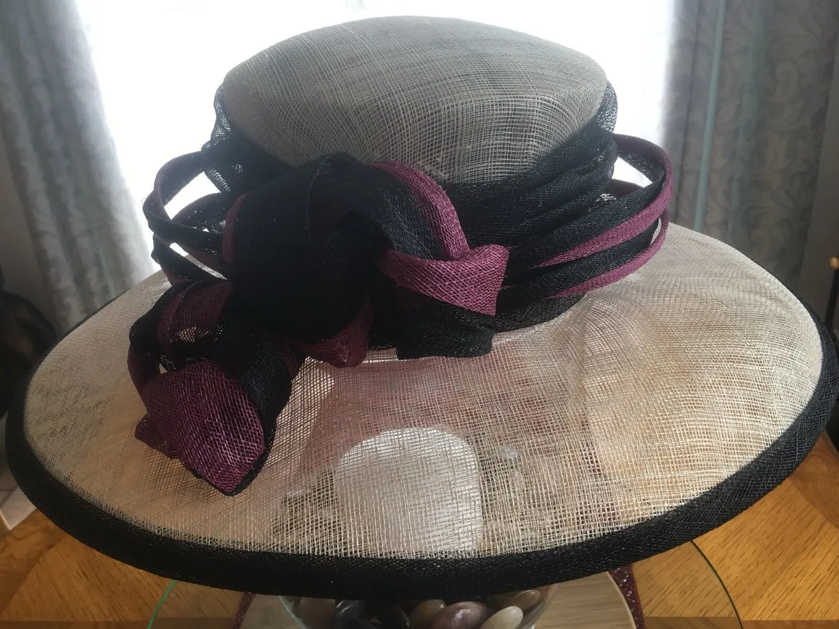 Ladies Wedding Hats - Image 3