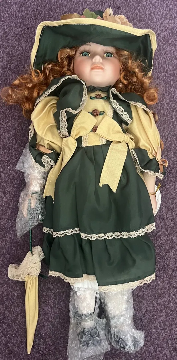 Vanity Fair Porcelain Doll Collection - Image 2