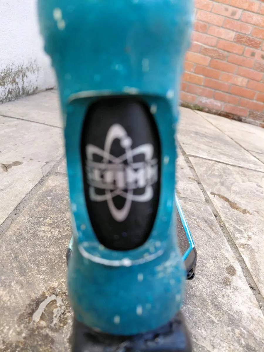 Slam Stunt Scooter – Good Condition, Smooth Ride - Image 3