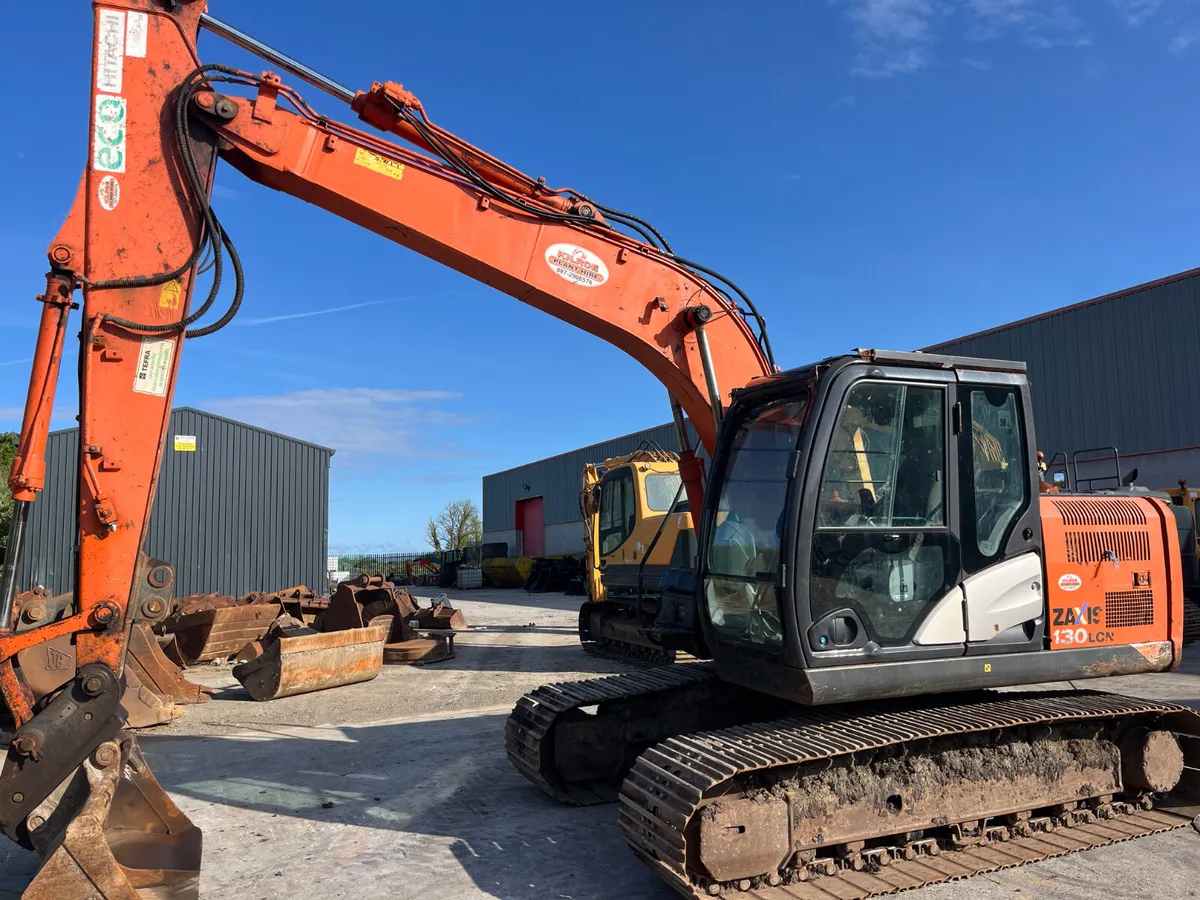 2015 Hitachi ZX130LCN-5B - Image 2