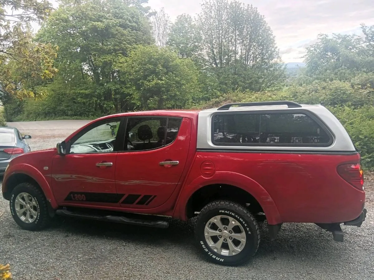 Mitsubishi l200 automatic - Image 2