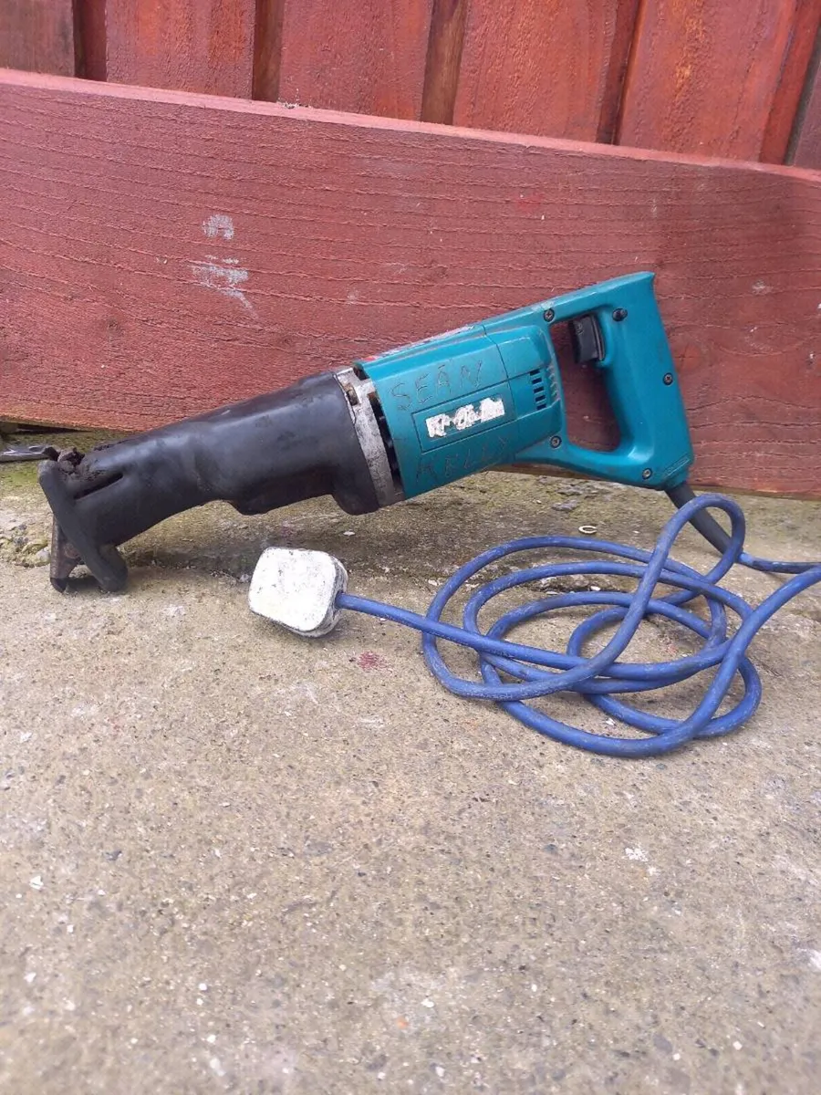 Makita Reciprocating Saw - Image 3