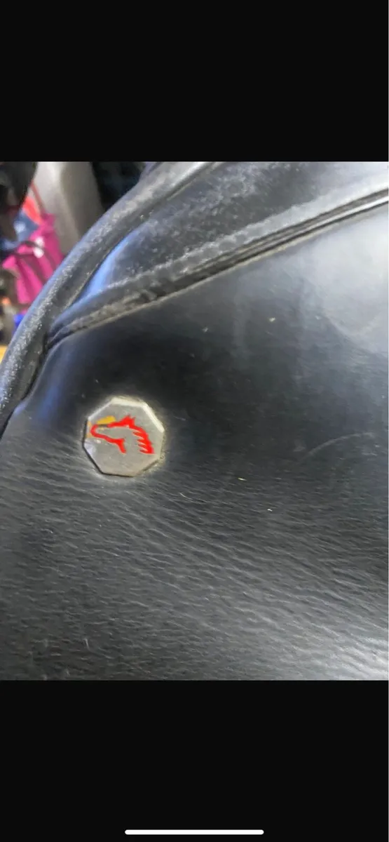 16.5 close contact Leather jump saddle - Image 4